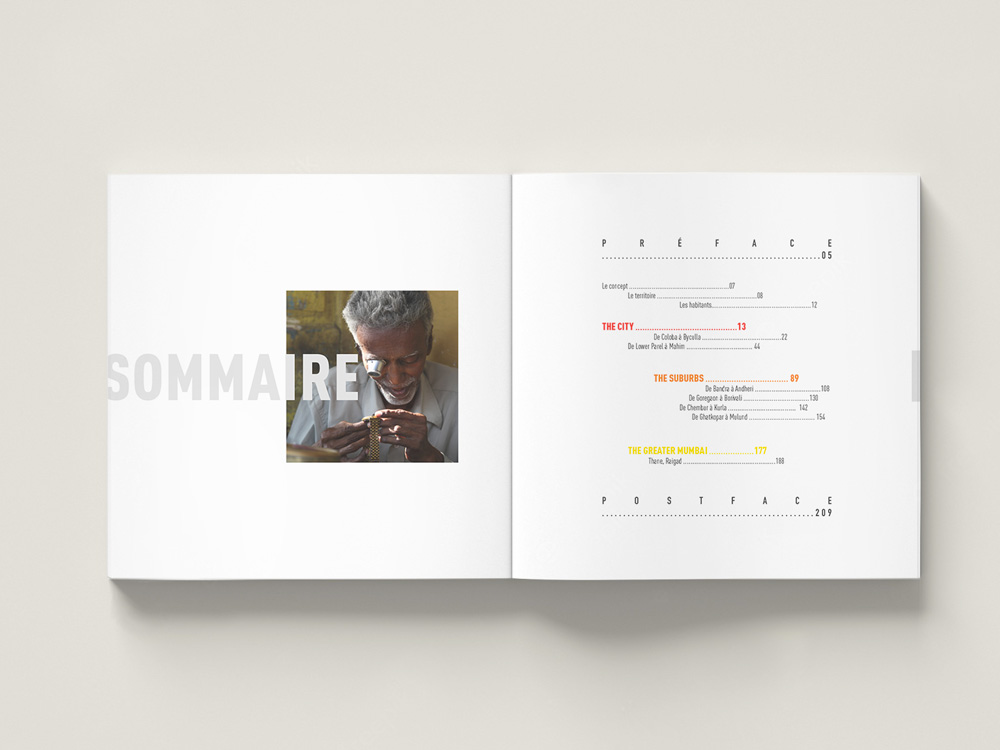 opened-square-book-mockup-design_266768-171